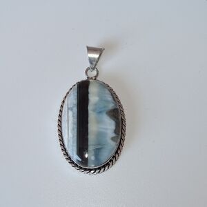 Owyhee .925 Stamped Pendant Necklace